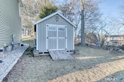 29 Schwink Drive, Meriden, CT 06450 - Photo 35