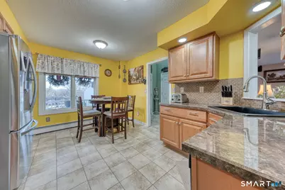 29 Schwink Drive, Meriden, CT 06450 - Photo 13