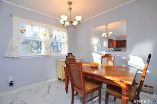 8 Cornfield Rd, Waterbury, CT 06704 - Photo 15