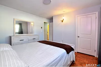 8 Cornfield Road, Waterbury, CT 06704 - Photo 27