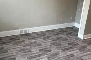 208 Fairview Ave, Bridgeport, CT 06606 - Photo 7