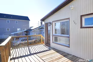 207 Hillcrest Rd, Bridgeport, CT 06606 - Photo 3