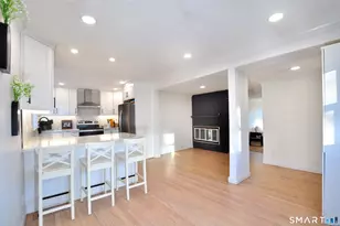 207 Hillcrest Rd, Bridgeport, CT 06606 - Photo 19