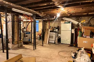 248 N Walnut St, Waterbury, CT 06704 - Photo 33