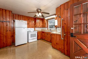 131 Greenwood St, Watertown, CT 06795 - Photo 17