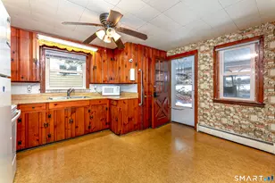 131 Greenwood St, Watertown, CT 06795 - Photo 15