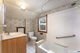 131 Greenwood St, Watertown, CT 06795 - Photo 25