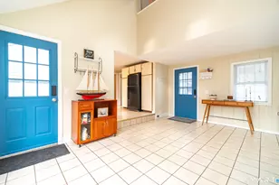 86 Hartwell Rd, West Hartford, CT 06117 - Photo 7