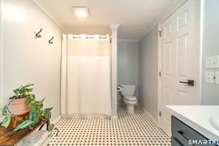 86 Hartwell Rd, West Hartford, CT 06117 - Photo 31