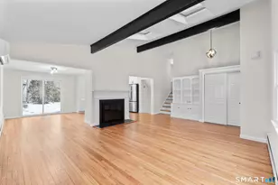 7 Dogwood Ct, Branford, CT 06405 - Photo 11