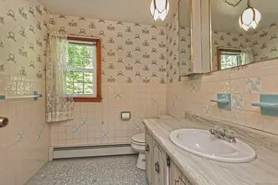 1350 Mount Carmel Avenue, Hamden, CT 06518 - Photo 35