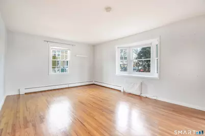 245 Sunnyridge Avenue #APT 33, Fairfield, CT 06824 - Photo 7