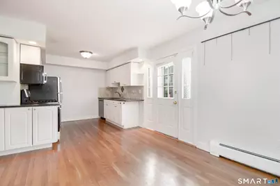 245 Sunnyridge Avenue #APT 33, Fairfield, CT 06824 - Photo 9