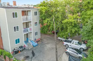 19 Whitmore St, Hartford, CT 06114 - Photo 27