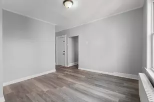 19 Whitmore St, Hartford, CT 06114 - Photo 11
