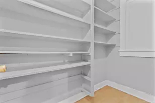 19 Whitmore St, Hartford, CT 06114 - Photo 7