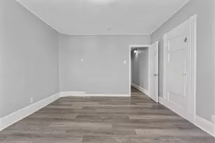 19 Whitmore St, Hartford, CT 06114 - Photo 19