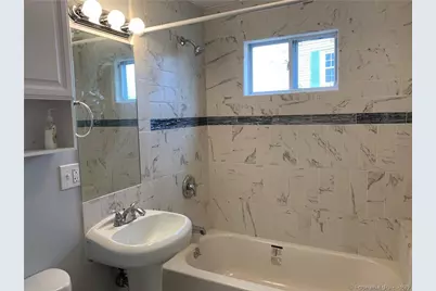 89 Cortland Circle, West Hartford, CT 06110 - Photo 7