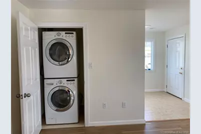 89 Cortland Circle, West Hartford, CT 06110 - Photo 17