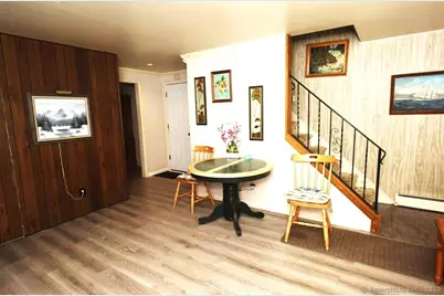 8 Crown Avenue, Norwalk, CT 06854 - Photo 19