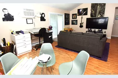 8 Crown Avenue, Norwalk, CT 06854 - Photo 5