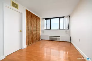 60 Strawberry Hill Ave, Stamford, CT 06902 - Photo 5