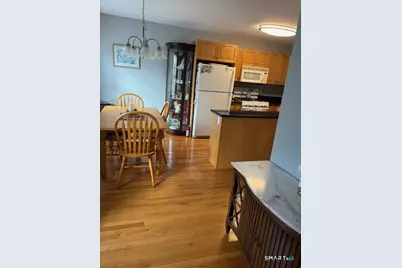 396 Main Street #APT 2, Wallingford, CT 06492 - Photo 7