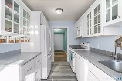 315 Navajo Lane #A, Stratford, CT 06614 - Photo 9