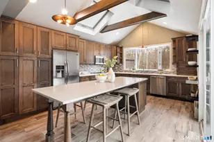 39 Tannery Ln S, Weston, CT 06883 - Photo 5