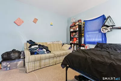 31 Grand Street, New London, CT 06320 - Photo 13