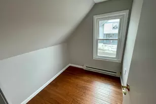 31 Grand St, New London, CT 06320 - Photo 21