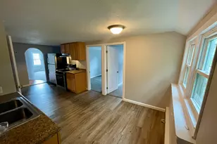 31 Grand St, New London, CT 06320 - Photo 15