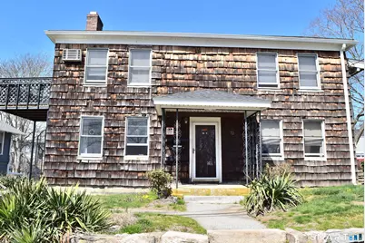 22 Broad Street, Groton, CT 06340 - Photo 1