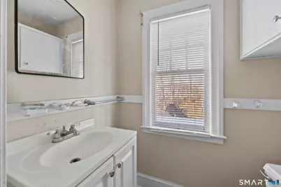 72 Hillcrest Avenue, New Britain, CT 06053 - Photo 13