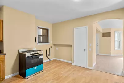 155 Babcock Street #1st Floor, Hartford, CT 06106 - Photo 5