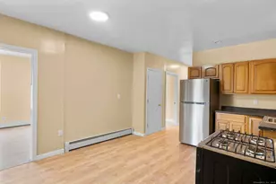 155 Babcock St, Hartford, CT 06106 - Photo 3