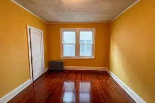 104 Westbourne Pkwy, Hartford, CT 06112 - Photo 3