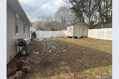 64 Victoria Drive, Meriden, CT 06450 - Photo 3