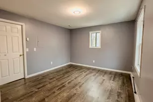 51 River St, Waterbury, CT 06706 - Photo 9