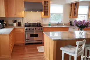 12 Flower Ave, Madison, CT 06443 - Photo 3