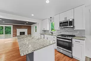 15 Lancaster Rd, Glastonbury, CT 06033 - Photo 13