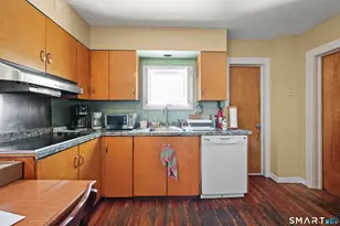 57 Foxon Pl, New Britain, CT 06053 - Photo 13