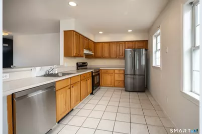 65 Sheridan Street #APT 11, Danbury, CT 06810 - Photo 13