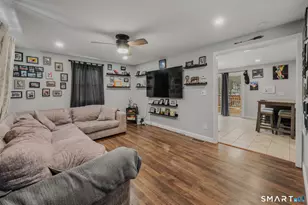 124 James St, Colchester, CT 06415 - Photo 5