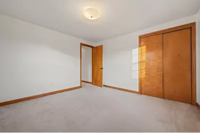 11 Crosby Street, West Hartford, CT 06119 - Photo 23