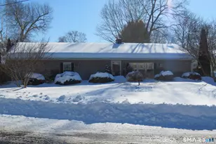 29 Mountain View Dr, Plainville, CT 06062 - Photo 1