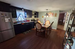 48 Alling St, Hamden, CT 06517 - Photo 11