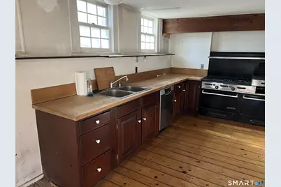 290 Newtown Turnpike, Weston, CT 06883 - Photo 11