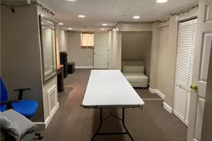 46 Klarman Dr, Hamden, CT 06518 - Photo 9