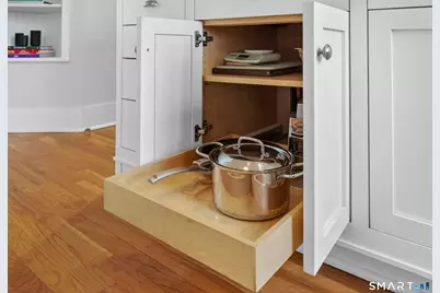 27 Nash Lane #5, Bridgeport, CT 06605 - Photo 7